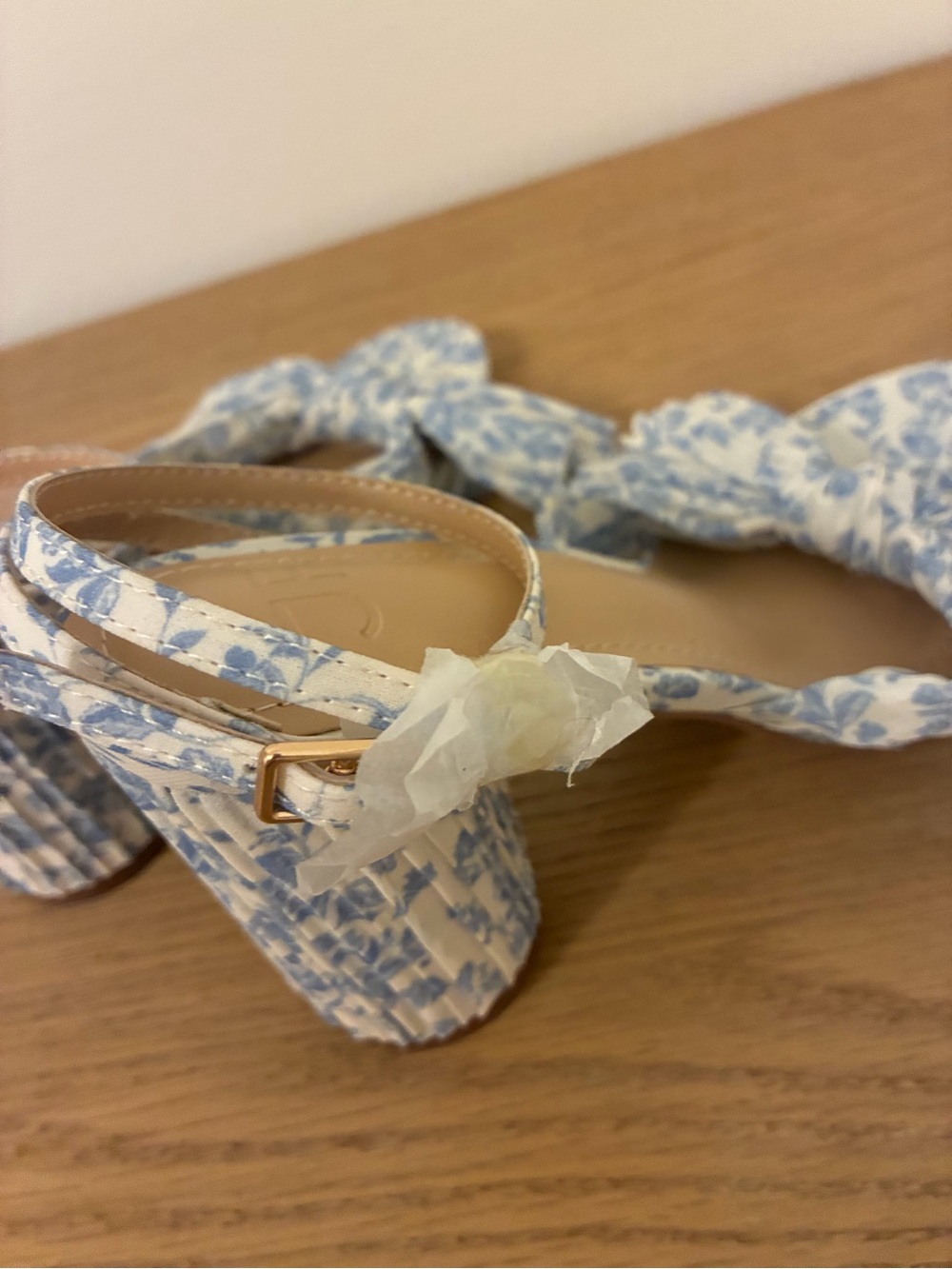 JustFab Poppy Heeled Sandal in Blue Floral. Size 6. NWOT - Picture 3 of 8